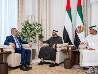 Bakan Fidan, BAE Devlet Başkanı Muhammed bin Zayid ile Abu Dabi’de görüştü