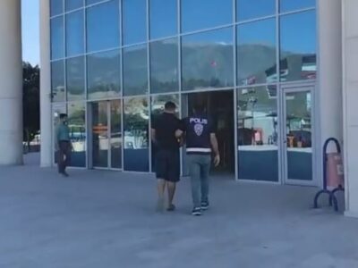 Tehdit Suçundan Aranan Şahıs Yakalandı