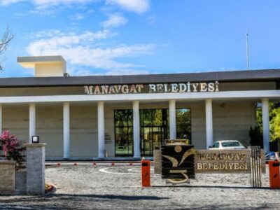 Manavgat Belediyesi’nde Rüşvet Operasyonu: 28 Kişi Gözaltında