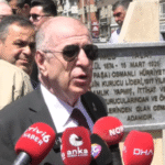 Ümit Özdağ’dan Talat Paşa Anıtı’na Ziyaret: “Milli Şehidimize Sahip Çıkıyoruz”