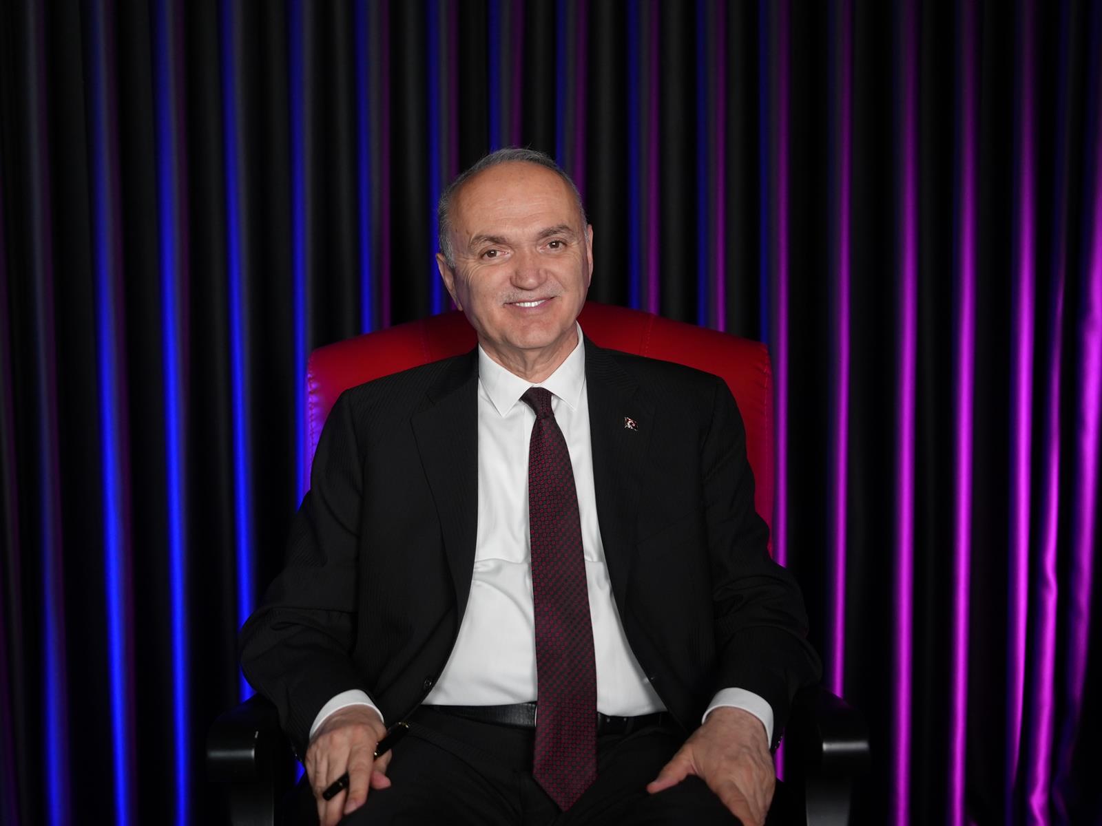 Başkan Faruk Özlü: “Ağzımdan Hırsız Kelimesi Çıkmadı, Yarası Olan Gocunur”