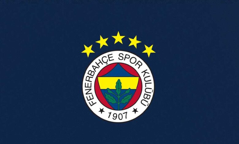 Fenerbahçe Savunmaya Yeni Sol Bek Arayışında