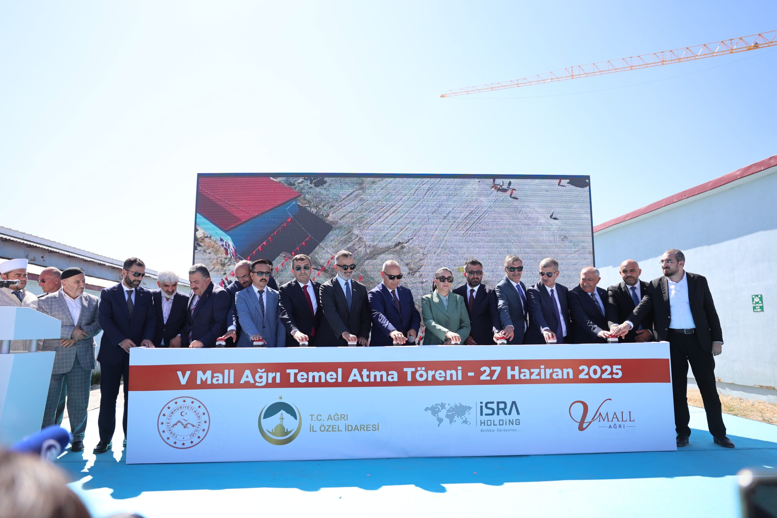    “Ağrı’nın yeni zirvesi, bölgenin dünyaya açılan kapısı olacak”