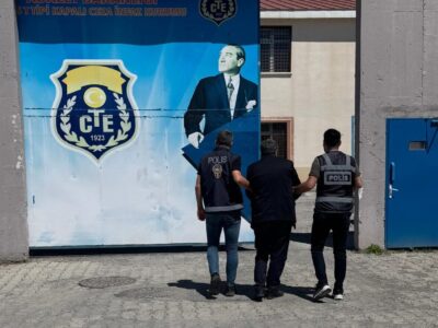 Kars’ta Akrabasını Öldürme Suçundan Hapis Cezası Bulunan Şahıs Yakalandı
