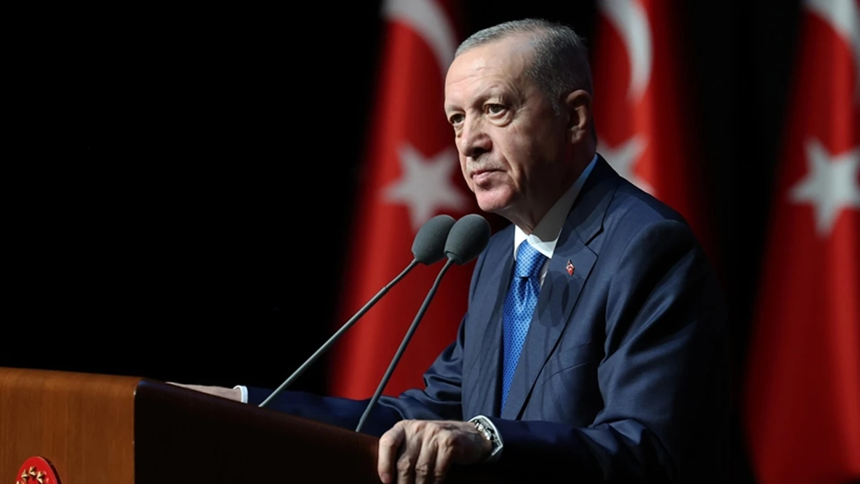 Cumhurbaşkanı Erdoğan’dan Özgür Özel’e 500 Bin Liralık Manevi Tazminat Davası