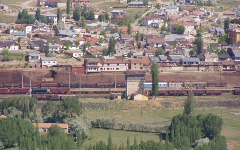 KANGAL’DA TAPU SKANDALININ ÜZERİ Mİ ÖRTÜLÜYOR?