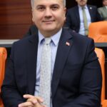 Milletvekili Mustafa Canbey’den Yeni Yıl Mesajı: 2026, Dayanışmayla Güçlendiğimiz Bir Yıl Olacak