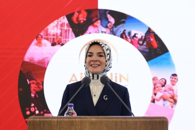 Bakan Göktaş Duyurdu: Nisan Ayı Doğum Yardımı Ödemeleri Hesaplara Yatırıldı