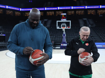 Cumhurbaşkanı Erdoğan, NBA Efsanesi Shaquille O’Neal ile Bir Araya Geldi
