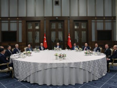 Cumhurbaşkanı Erdoğan Devletin Zirvesiyle Yemekte Buluştu