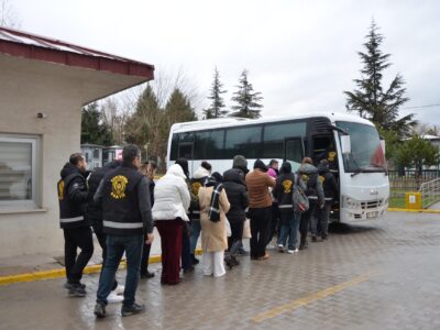 Eskişehir Merkezli 6 İlde Fuhuş Operasyonu: 13 Gözaltı