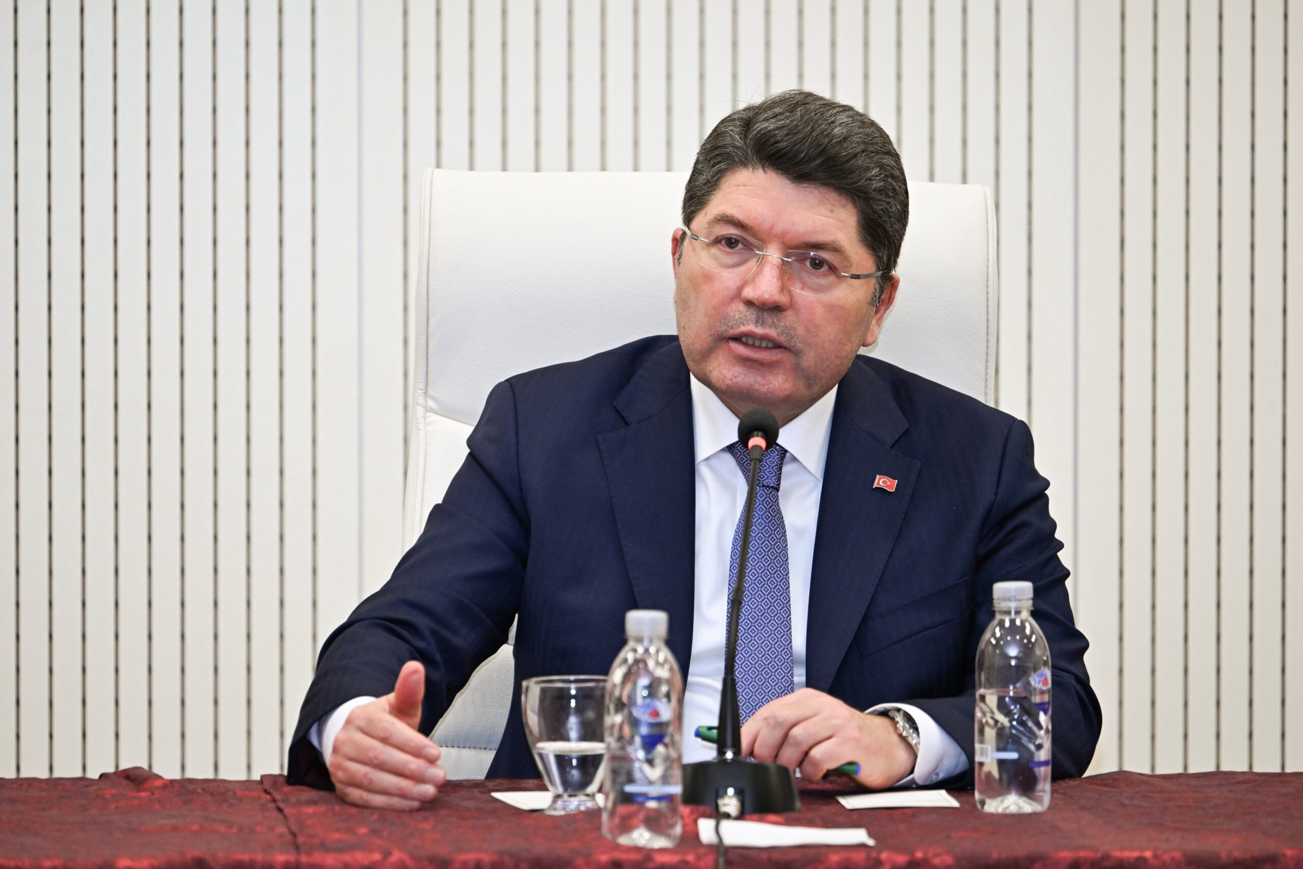 Bakan Tunç Sivas’tan Seslendi: “Türkiye Yüzyılı’na Sivil Bir Anayasayla Başlamalıyız”