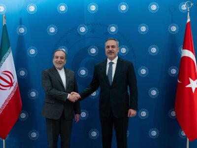 Hakan Fidan ve Abbas Arakçi İstanbul’da Bir Araya Geldi: “Bölgesel Gerilim İçin Nükleer Müzakereler Hayati Önemde”