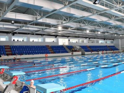 Adilcevaz’a Yarı Olimpik Yüzme Havuzu Müjdesi: Protokol İmzalandı