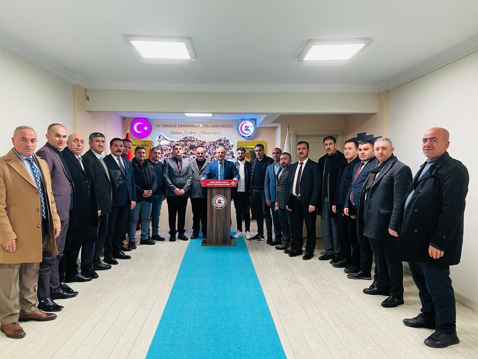 Şanlı Türk Bayrağına Alçak Saldırıya Sert Tepki: Abbas Gündüz’den Net Mesaj