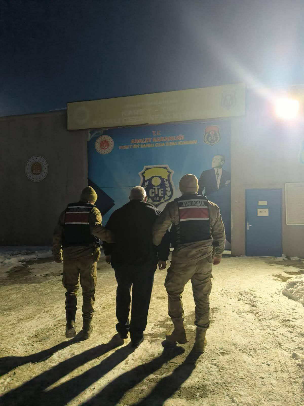 Kars’ta Aranan 3 Hükümlü Jandarma Tarafından Yakalandı