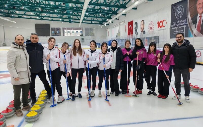 Okul Sporları Curling Türkiye Birinciliği’nde Kars Rüzgârı