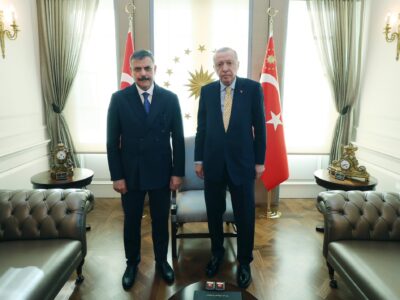 Cumhurbaşkanı Erdoğan, Çankaya Köşkü’nde İki Bakanı Kabul Etti