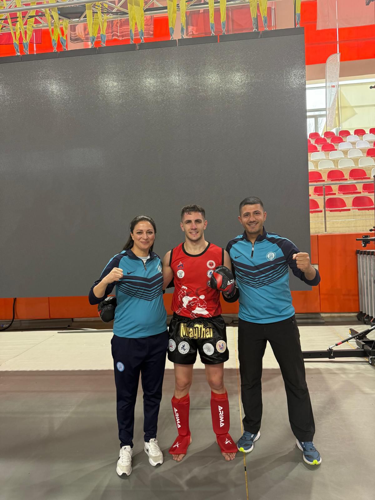 Adilcevazlı Muhammed Karayılan Muay Thai’de Türkiye Şampiyonu Oldu