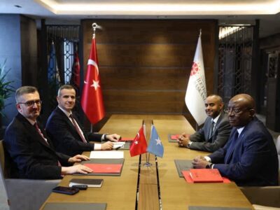 İletişim Başkanı Duran’dan Somali Heyeti ile Kritik Görüşme: “Stratejik Ortaklık Güçleniyor”