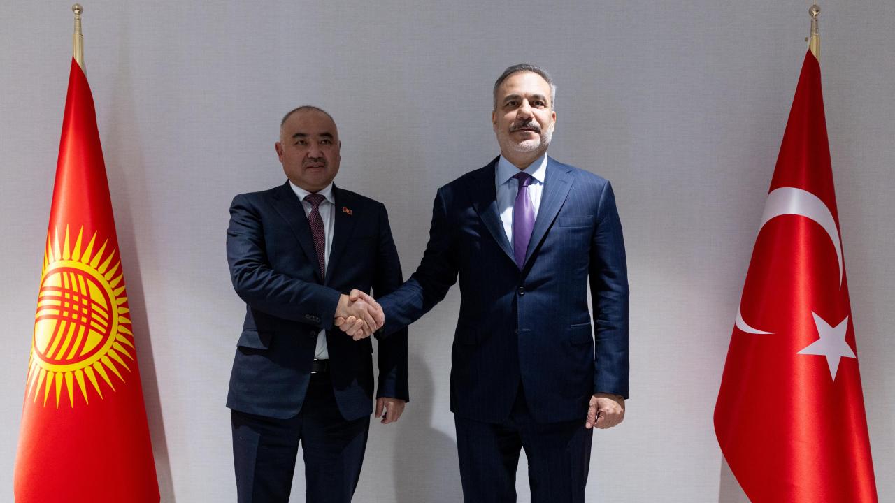 Bakan Fidan, Kırgızistan Meclis Başkanı Turgunbek Uulu’yu Ankara’da Kabul Etti