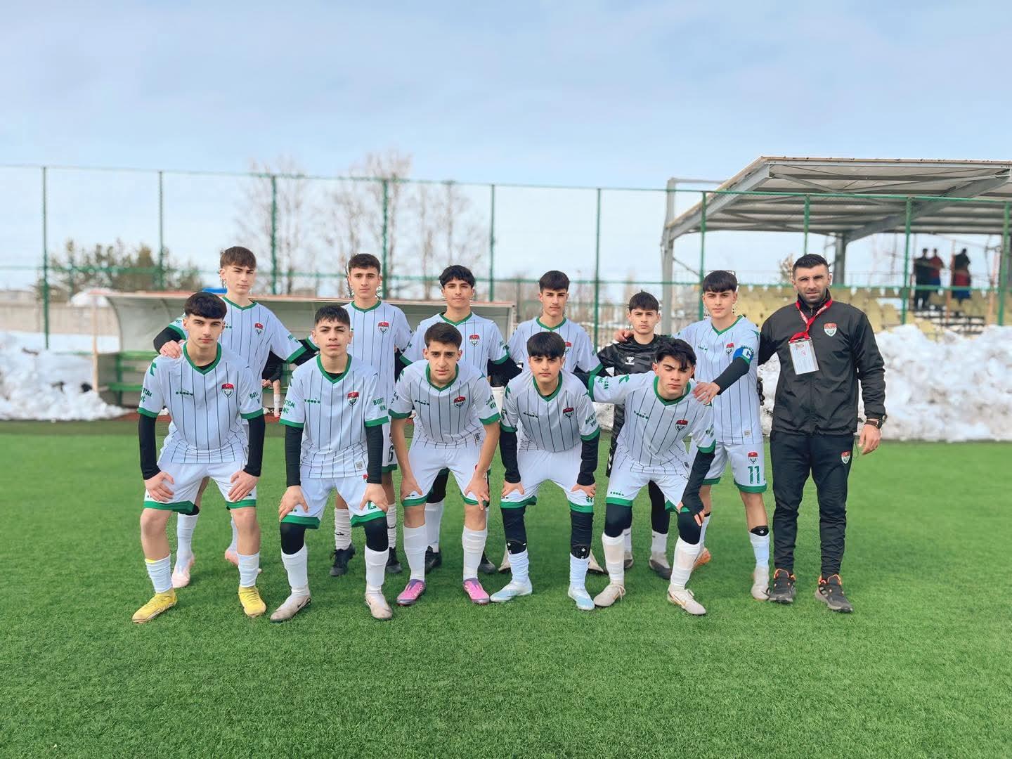 Kars 36 Spor U16 Takımı Şampiyon Oldu, Türkiye Finalleri’ne Katılacak