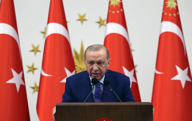 Cumhurbaşkanı Erdoğan’dan Turgut Özal İçin Anma Mesajı