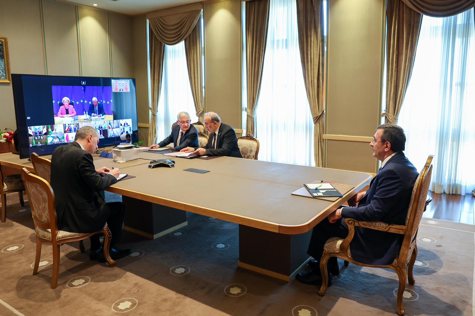 Cumhurbaşkanı Yardımcısı Yılmaz, AB Liderler Toplantısı’na Katıldı