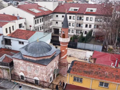 İstanbul’da Tarihi Mimar Mehmet Ağa Camii Yeniden İbadete Açıldı