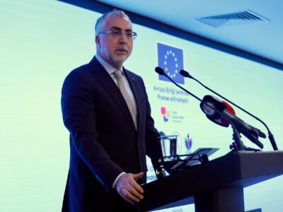 Bakan Işıkhan: “Önce İnsan, Önce İnsani Değerler Diyerek Projelerimizi Yürüttük”
