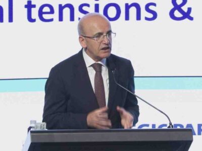 Bakan Şimşek’ten Enerji Fiyatlarındaki Dalgalanmaya İlişkin Açıklama: “Bu Şoklar Kalıcı Değil”