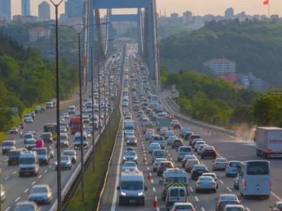 Bayram Tatili Dönüş Yolunda Trafik Yoğunluğu