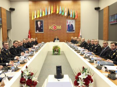 İçişleri Bakanı Çiftçi KOM Başkanlığını Ziyaret Etti