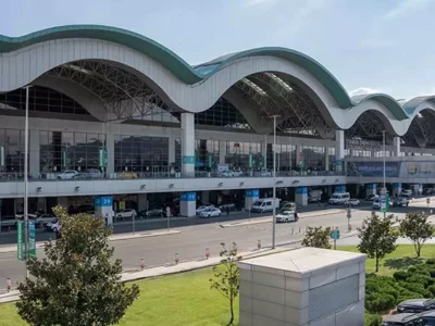 İstanbul’da Şiddetli Yağış Hava Ulaşımını Vurdu: Sabiha Gökçen’de Seferler İptal Edildi