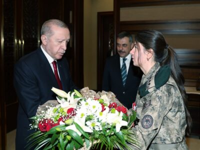 Cumhurbaşkanı Erdoğan, Türk Polis Teşkilatı Heyetini Kabul Etti