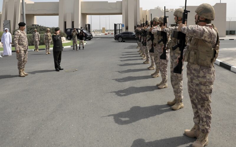 Genelkurmay Başkanı Orgeneral Selçuk Bayraktaroğlu Katar’da: Kritik Ziyaret ve İncelemeler