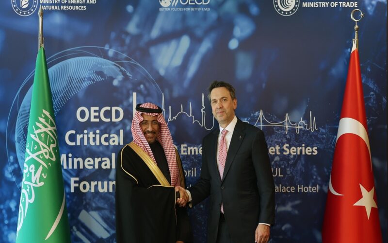 Bakan Bayraktar, Suudi Mevkidaşı Al-Khorayef ile İstanbul’da Buluştu: Madencilikte Yeni İş Birliği Dönemi