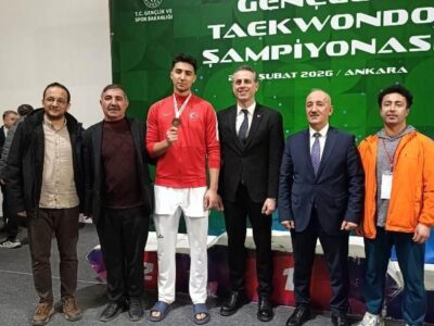 Van Gevaş’ın Gururu Raci Şahin Tekvandoda Türkiye 3.’sü Oldu