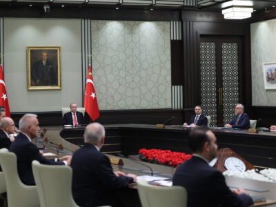 Cumhurbaşkanlığı Kabinesi Toplanıyor: Gündem Orta Doğu ve Terörle Mücadele Süreci