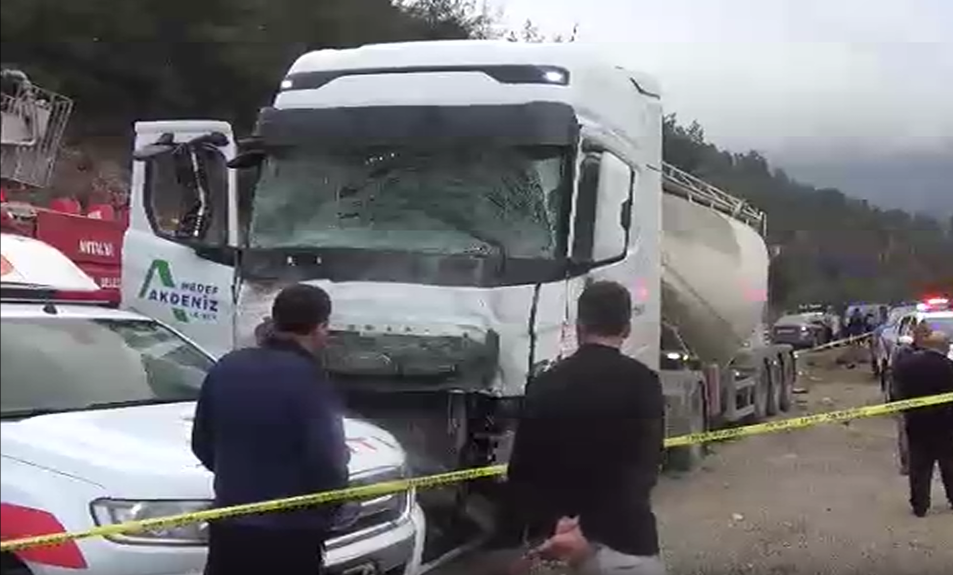 Antalya-Burdur Yolunda Katliam Gibi Kaza: 7 Ölü, 7 Yaralı