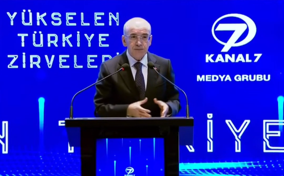 Bakan Şimşek’ten Ekonomi Mesajı: “Petrol Şoku Geçici, Dezenflasyon Süreci Kararlılıkla Sürecek”