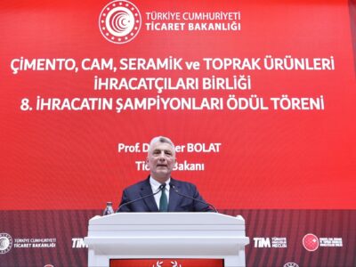 Bakan Bolat’tan Kritik “Hürmüz” Açıklaması: “Ürünlerimizi Karayolu ve Boru Hatlarıyla Taşıyacağız”