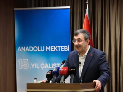 Cumhurbaşkanı Yardımcısı Yılmaz: “Bilim ve Teknoloji Ahlakla Birleşmezse Yıkıcı Olur”