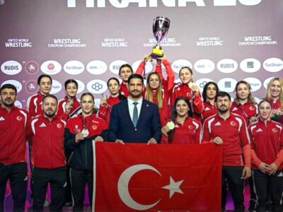 Kadın Milli Güreşçiler Arnavutluk’ta Tarih Yazdı: Avrupa İkinciliği Geldi