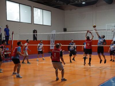 Arsuz’da Voleybol Heyecanı Başladı