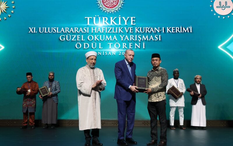 Cumhurbaşkanı Erdoğan’dan Kur’an-ı Kerim’i Güzel Okuma Yarışması’nda Dikkat Çeken Açıklamalar: İslam Dünyasına Birlik Mesajı