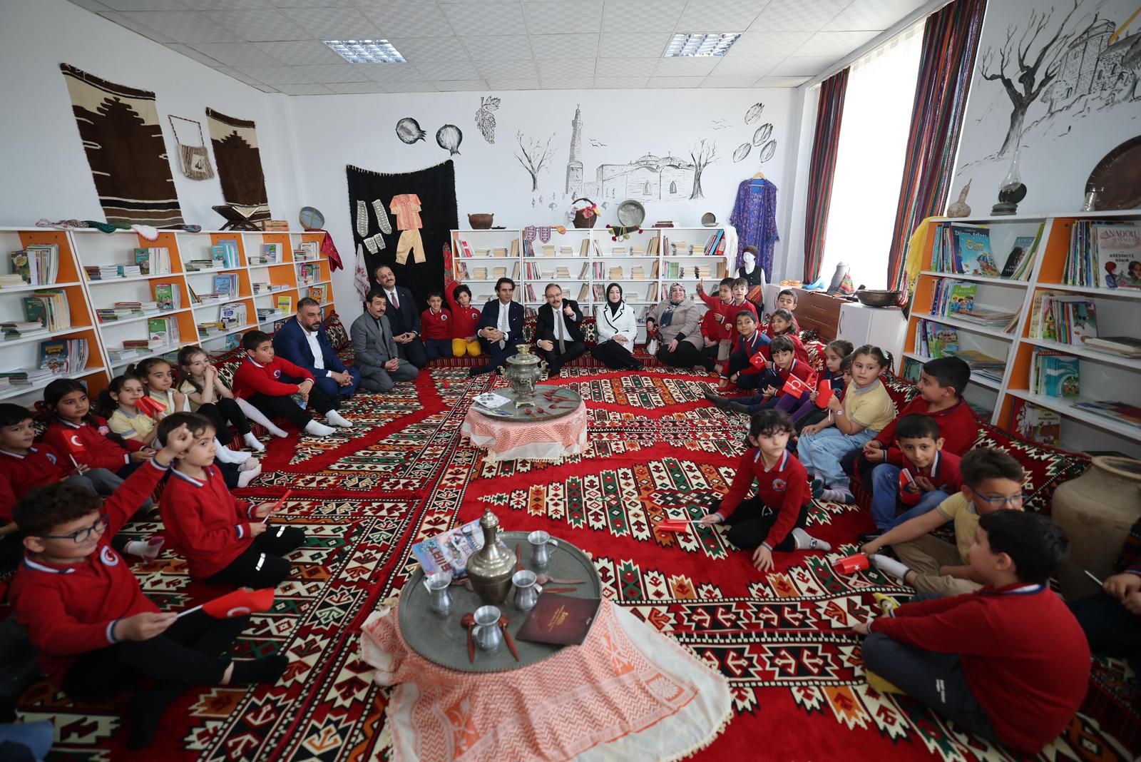 Siirt’te Sıfır Atık Kütüphaneleri Hizmete Açıldı