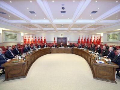 Millî Savunma Bakanlığında Savunma Sanayii Değerlendirme Toplantısı Gerçekleştirildi