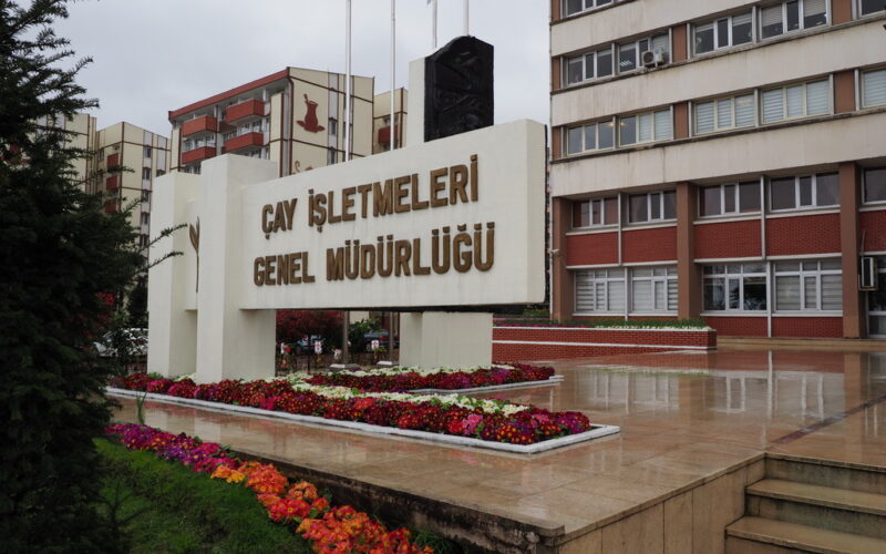 ÇAYKUR’da 150 Geçici İşçiye Sözleşmeli Kadro Müjdesi