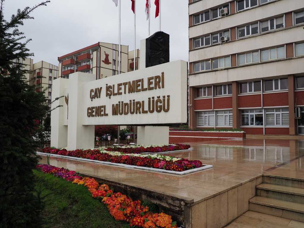 ÇAYKUR’da 150 Geçici İşçiye Sözleşmeli Kadro Müjdesi